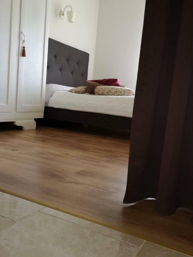 Jaukus Butas Siauliu Miesto Centre Apartment Šiauliai Екстериор снимка